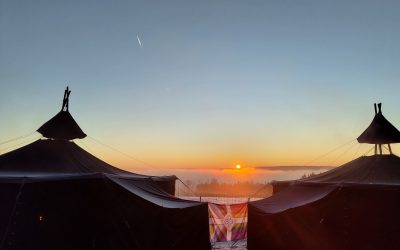 Härtelager in Schnee und Sonne